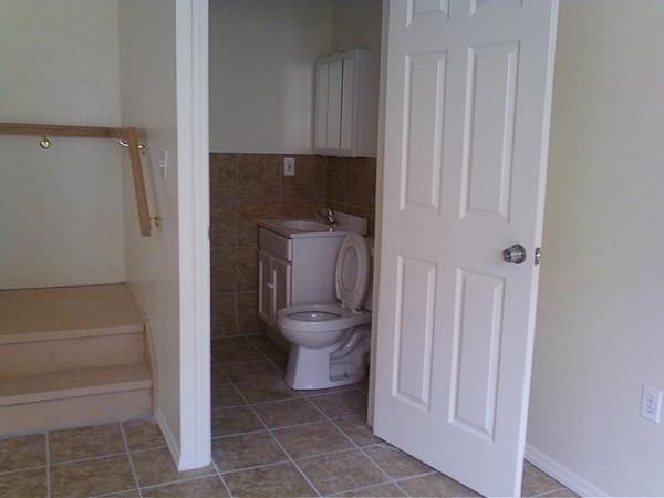 Williamsburg - Photo 3 of 8