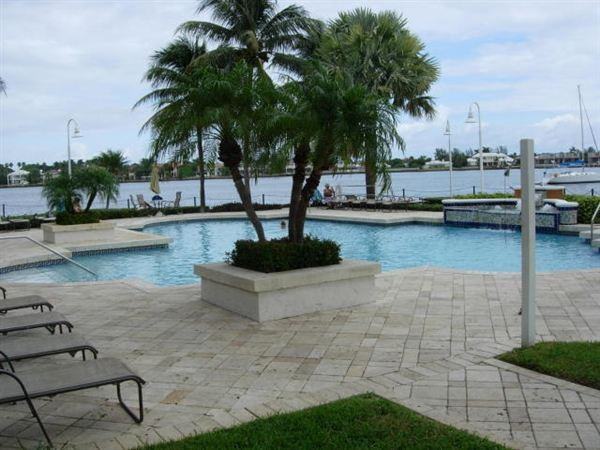 140 Yacht Club Way 111 - Photo 2 of 6