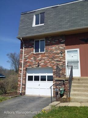 1741 Patrick Pl - Photo 2 of 12