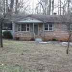 1136 Lee-Grant Ave - Photo 2 of 9