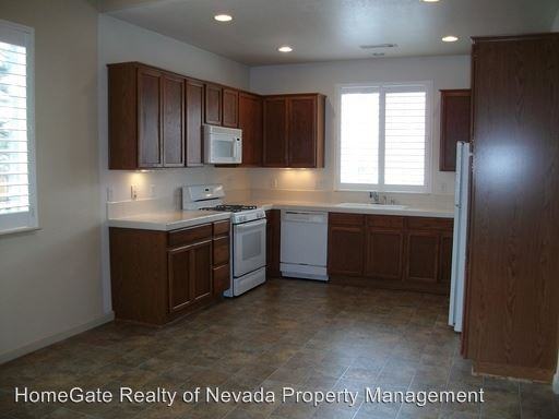 2715 Foxford Way - Photo 3 of 17