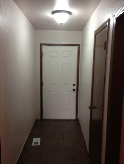 100 Corona Dr - Photo 2 of 9