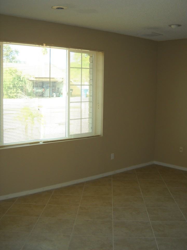 3649 W Angela Dr - Photo 3 of 22