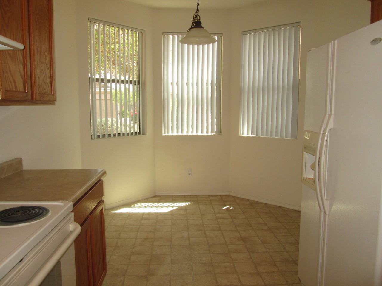 5618 W Lydia Ln - Photo 3 of 13