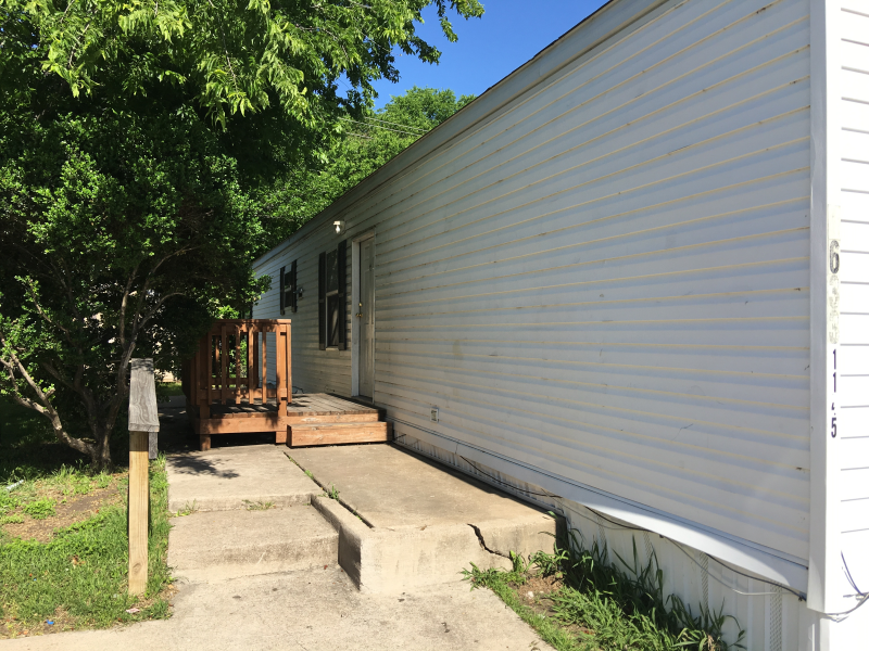 1145 Pumpkin Dr - Photo 3 of 3