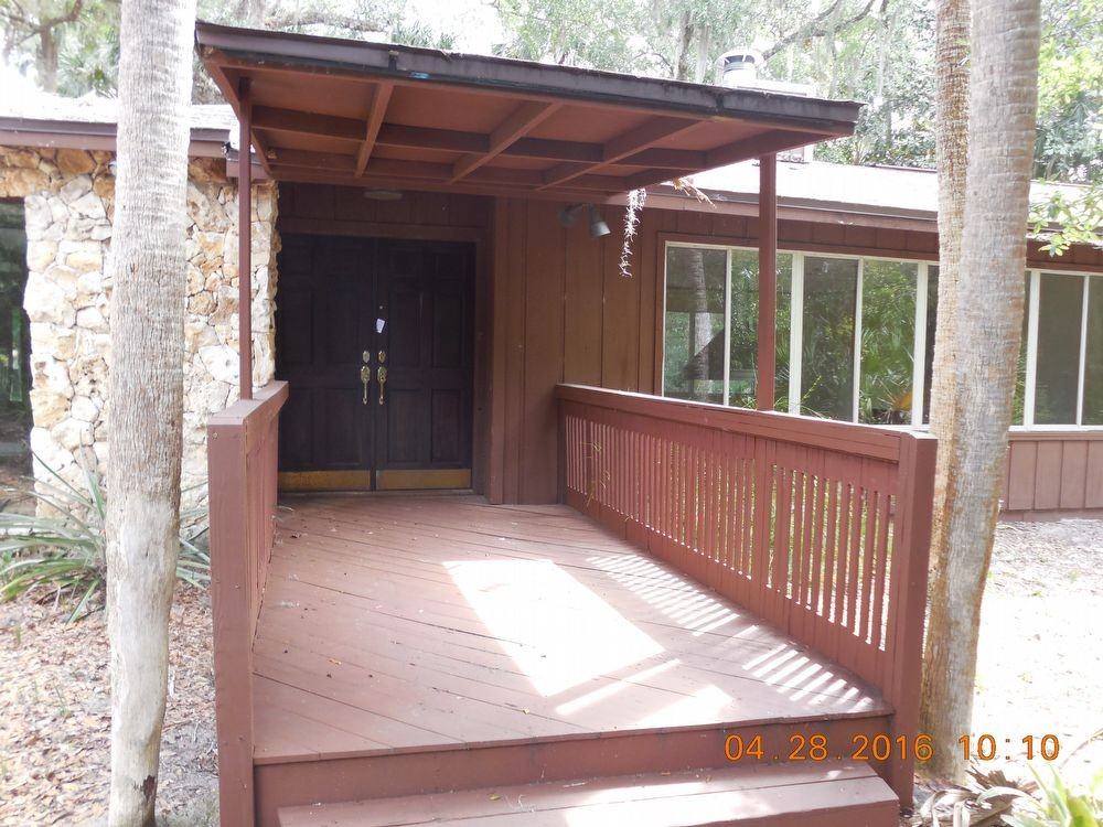 39 N St Andrews Dr - Photo 3 of 23