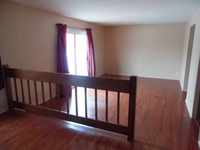 707 Regent Dr - Photo 2 of 22