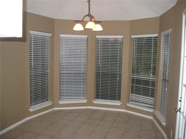 5602 Cambria Dr - Photo 3 of 12