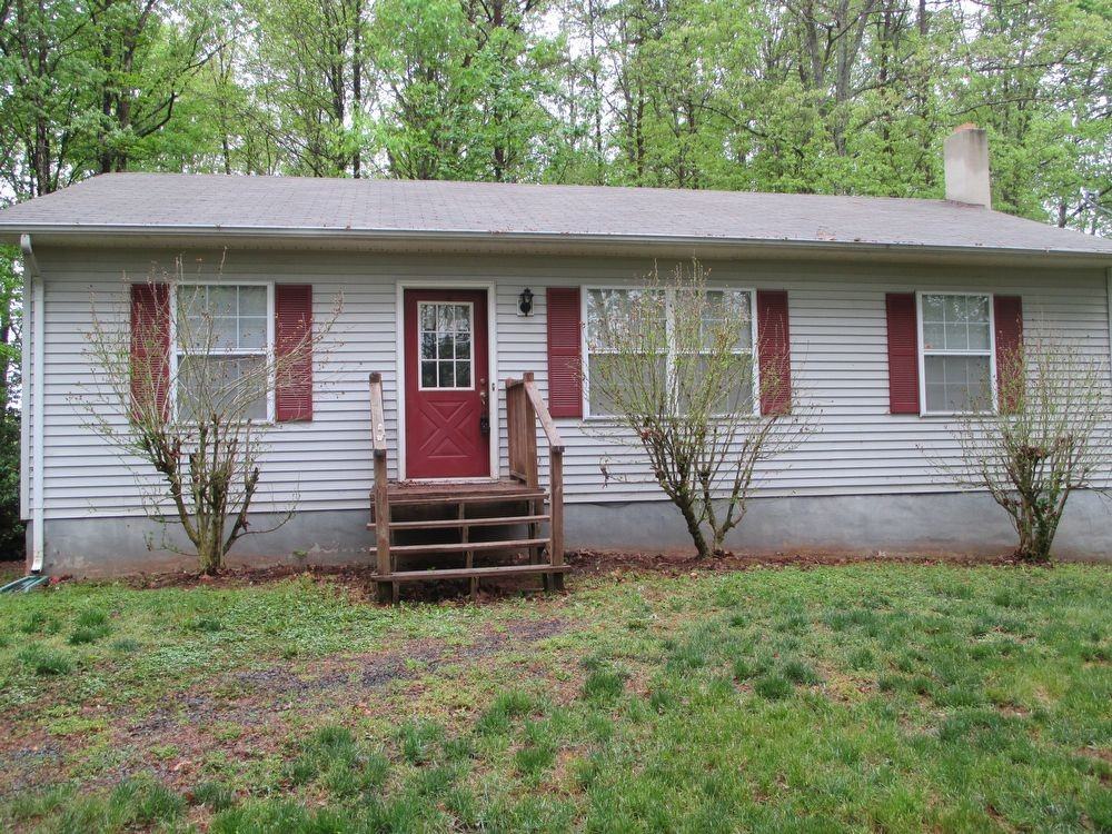 2175 Cromwell Rd - Photo 3 of 10