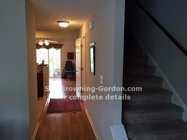 1839 Shaylin Loop - Photo 3 of 16