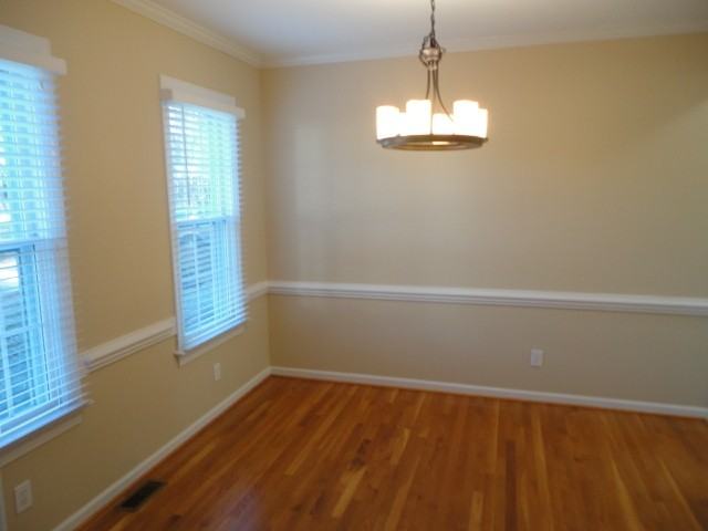 236 Dutchess Dr - Photo 2 of 15