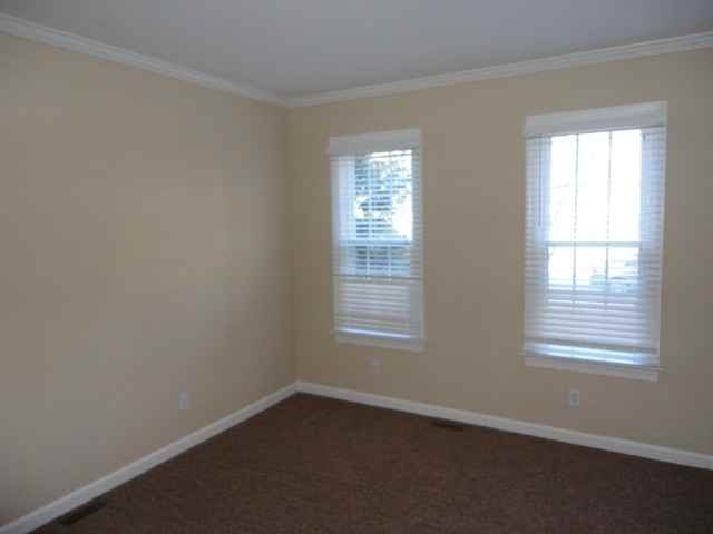 236 Dutchess Dr - Photo 3 of 15