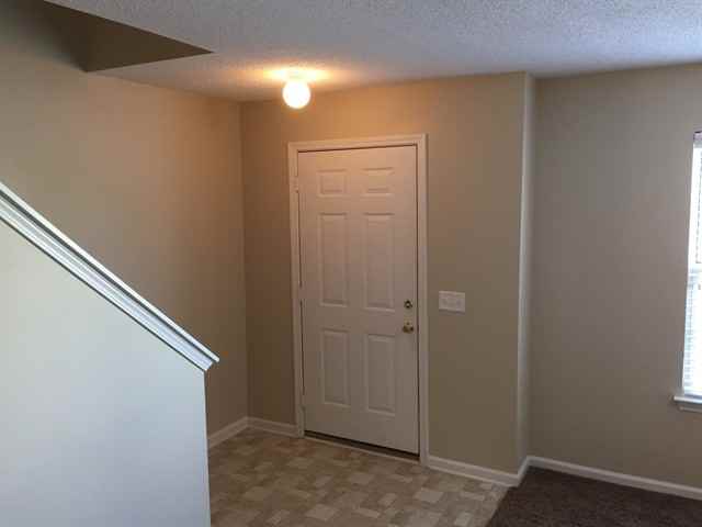 11 Lake Shore Blvd - Photo 2 of 20