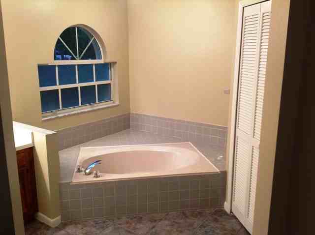 4600 Willow Bend Dr - Photo 3 of 8