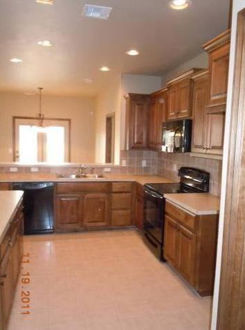 11415 Northwest 121st Place - Photo 2 of 12