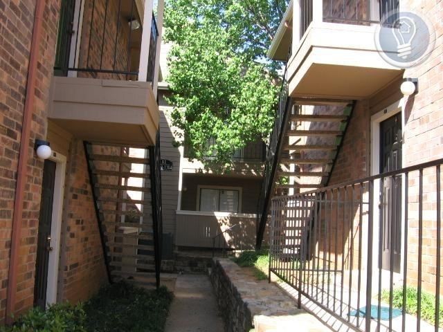 1407 Park Boulevard - Photo 2 of 10