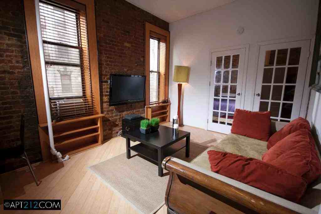 178 Mulberry St #7