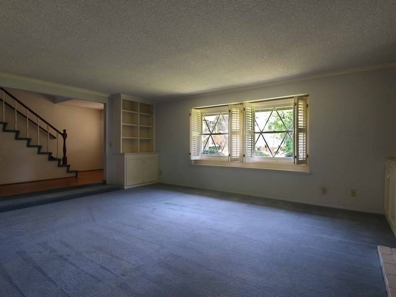 1412 Oxford Ave - Photo 3 of 27