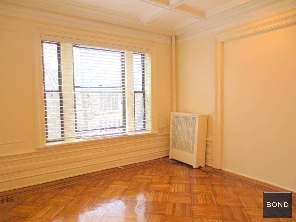 250 250 Washington Avenue #c2