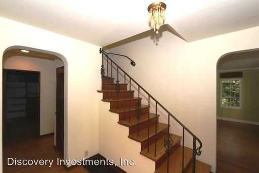 6112 Ascot Dr - Photo 2 of 22