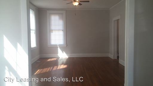 2408 Barton Ave - Photo 3 of 9