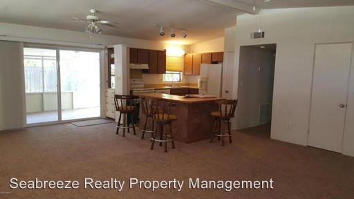 1113 Balboa Ave - Photo 2 of 3