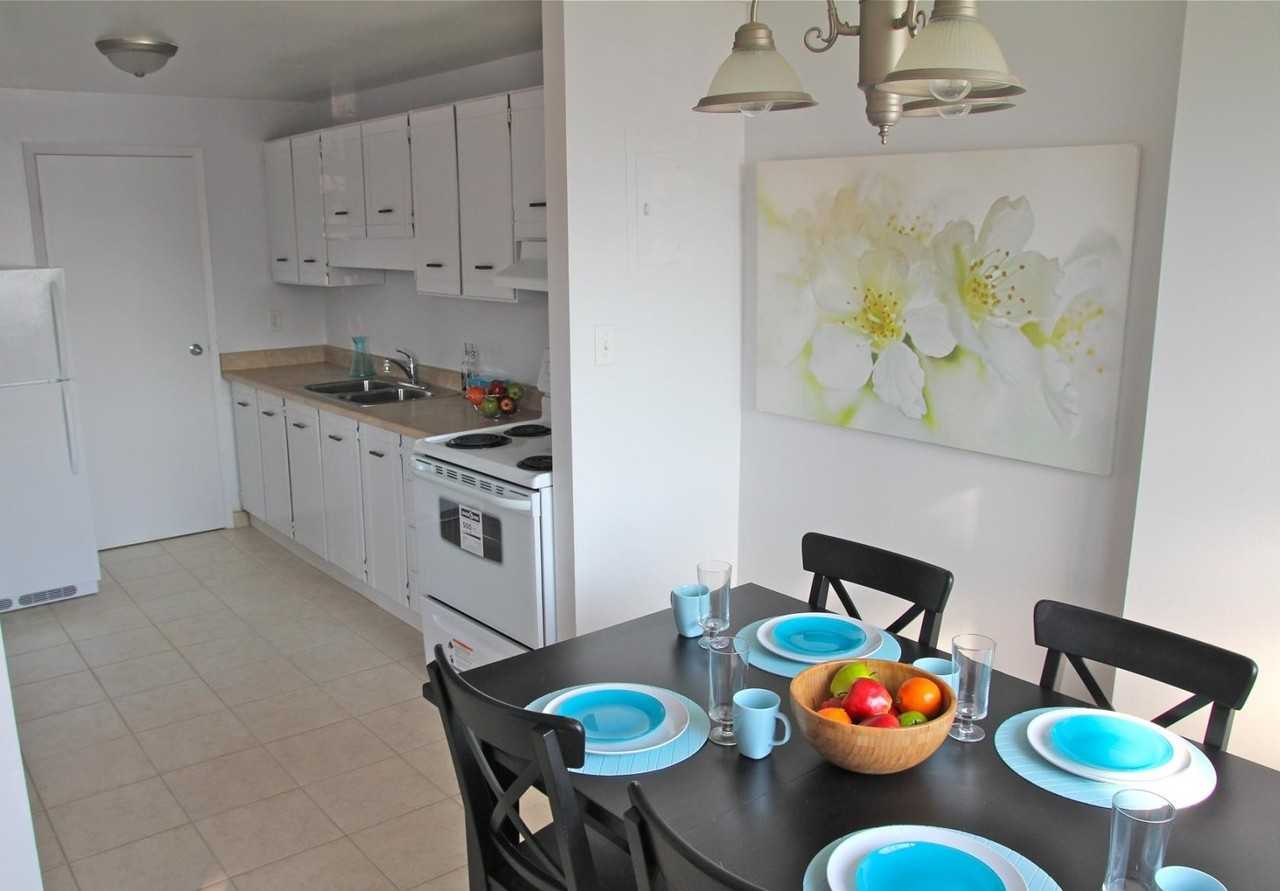 252 St Andrews St - Photo 2 of 7