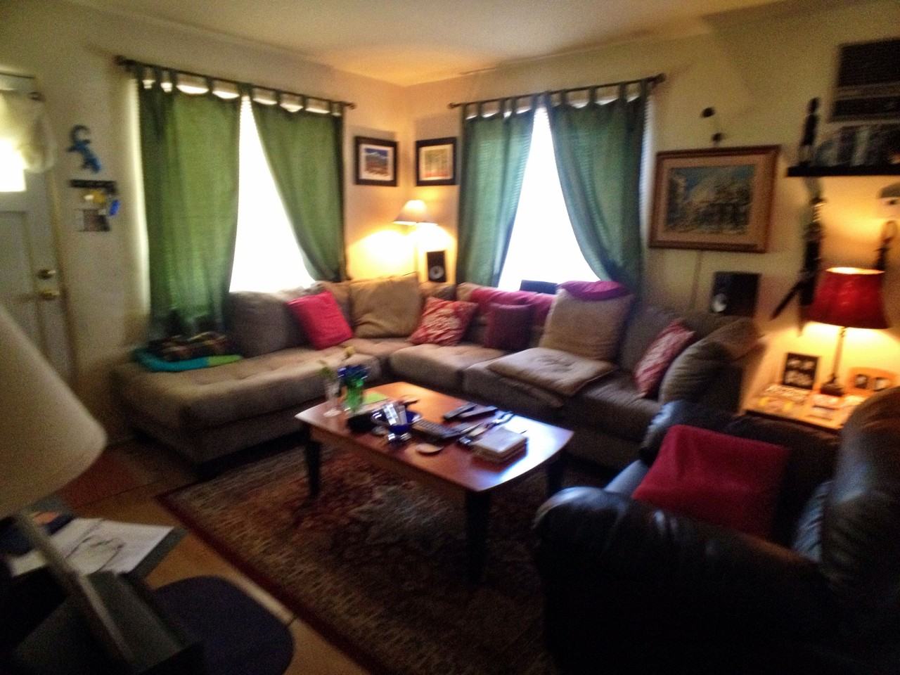 2713 Jefferson St NE - Photo 3 of 13