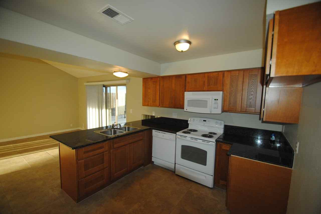 7000 Kilkenny Dr - Photo 2 of 6