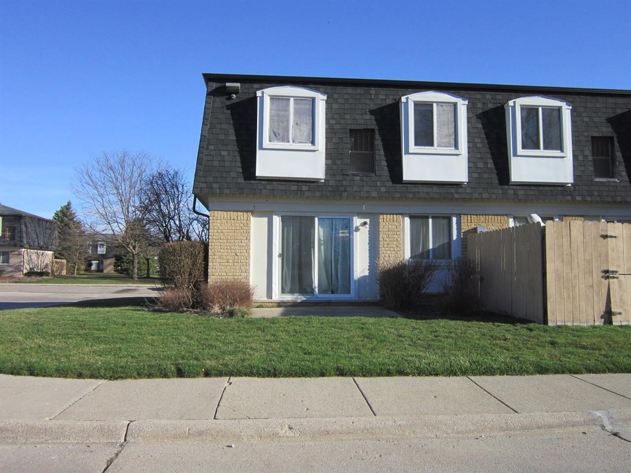 41153 S Woodbury Green Dr - Photo 3 of 11