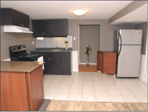 79 Christina Crescent - Photo 3 of 9