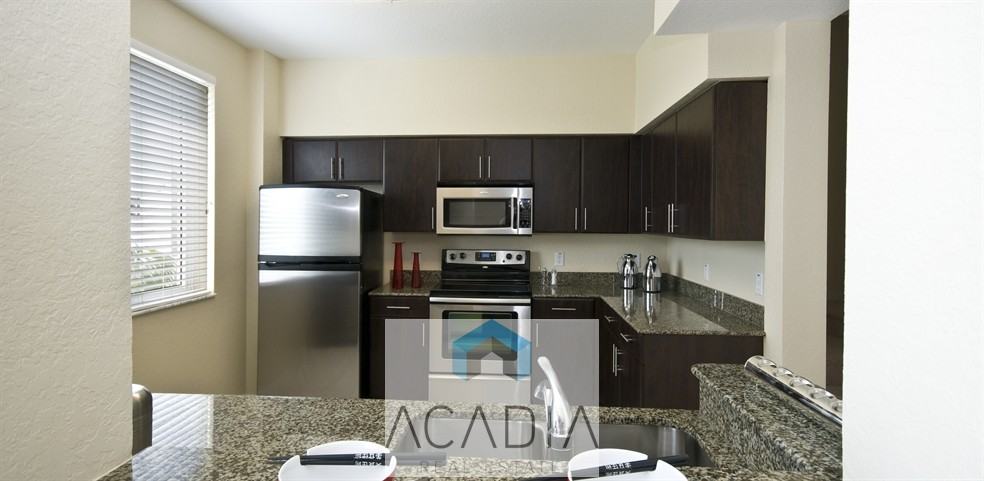 516 Northeast 3rd Street - Photo 2 of 13