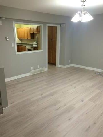 61 Donwood Dr - Photo 2 of 8