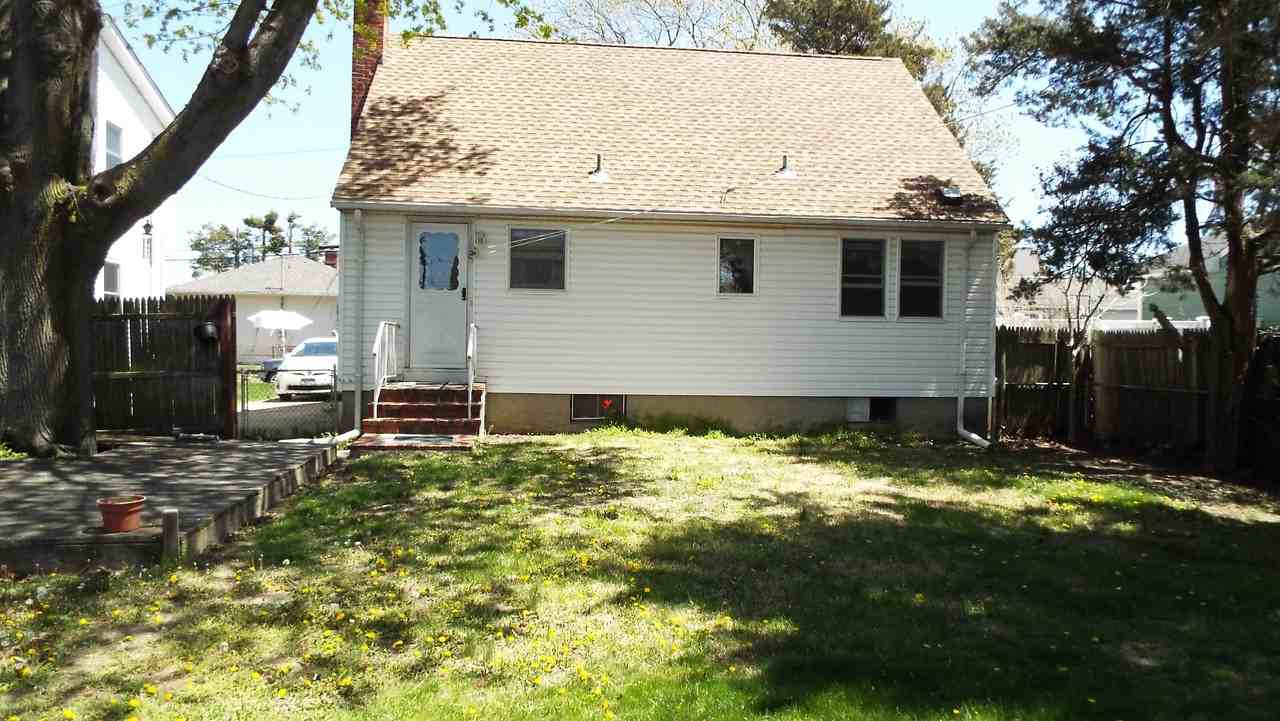 103 Maple Dr - Photo 3 of 7