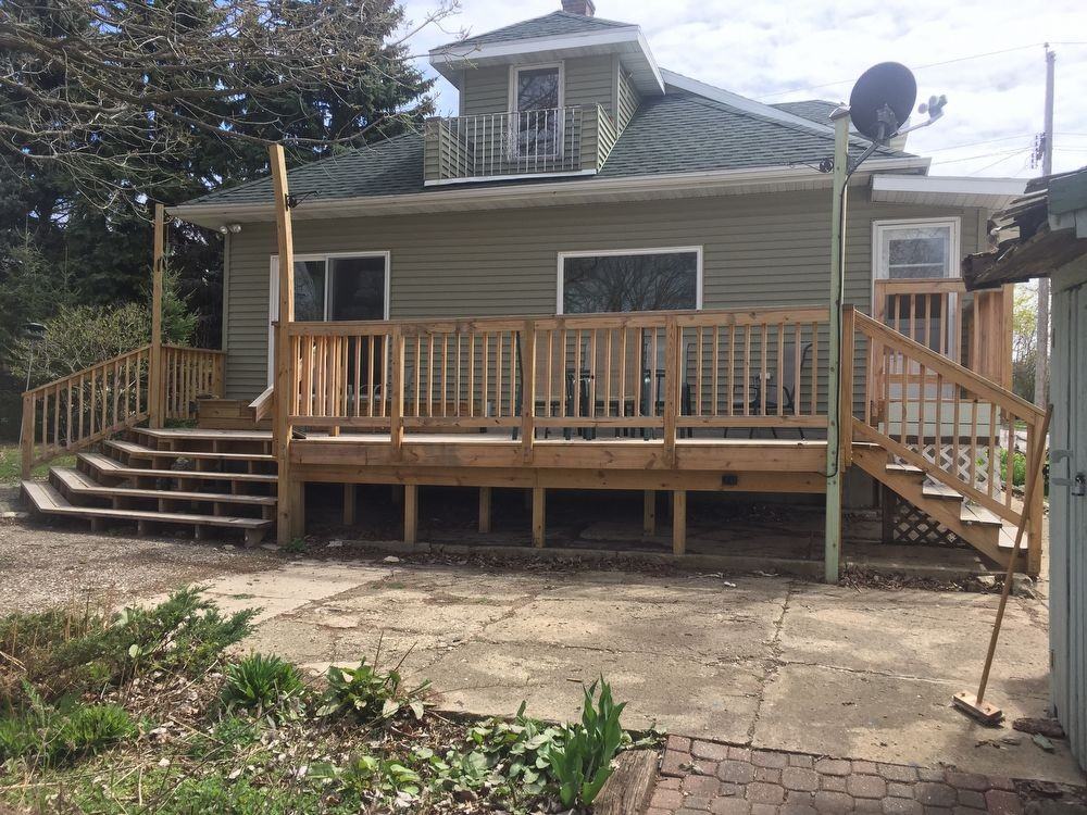 446 Hartung St - Photo 2 of 12