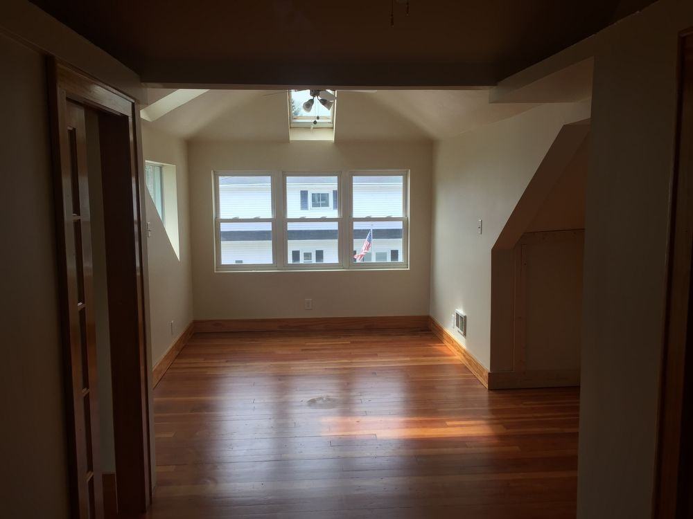 446 Hartung St - Photo 3 of 12