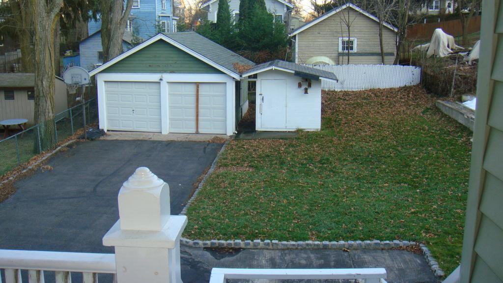 11 Lake Rd - Photo 2 of 9