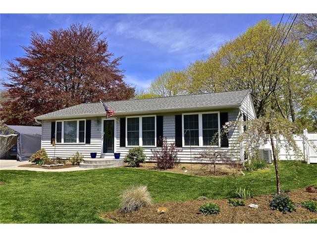 24 Edwards Rd - Photo 2 of 22