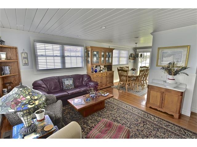 24 Edwards Rd - Photo 3 of 22