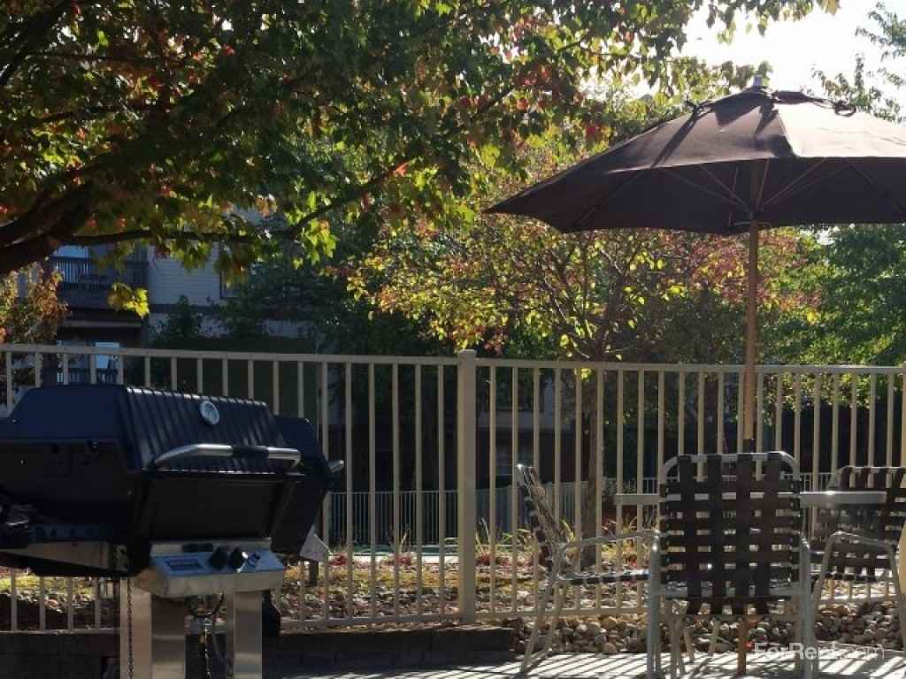 Lincoln Pointe Apartments 35 Highland Rd, Bethel Park, PA 15102 Zumper