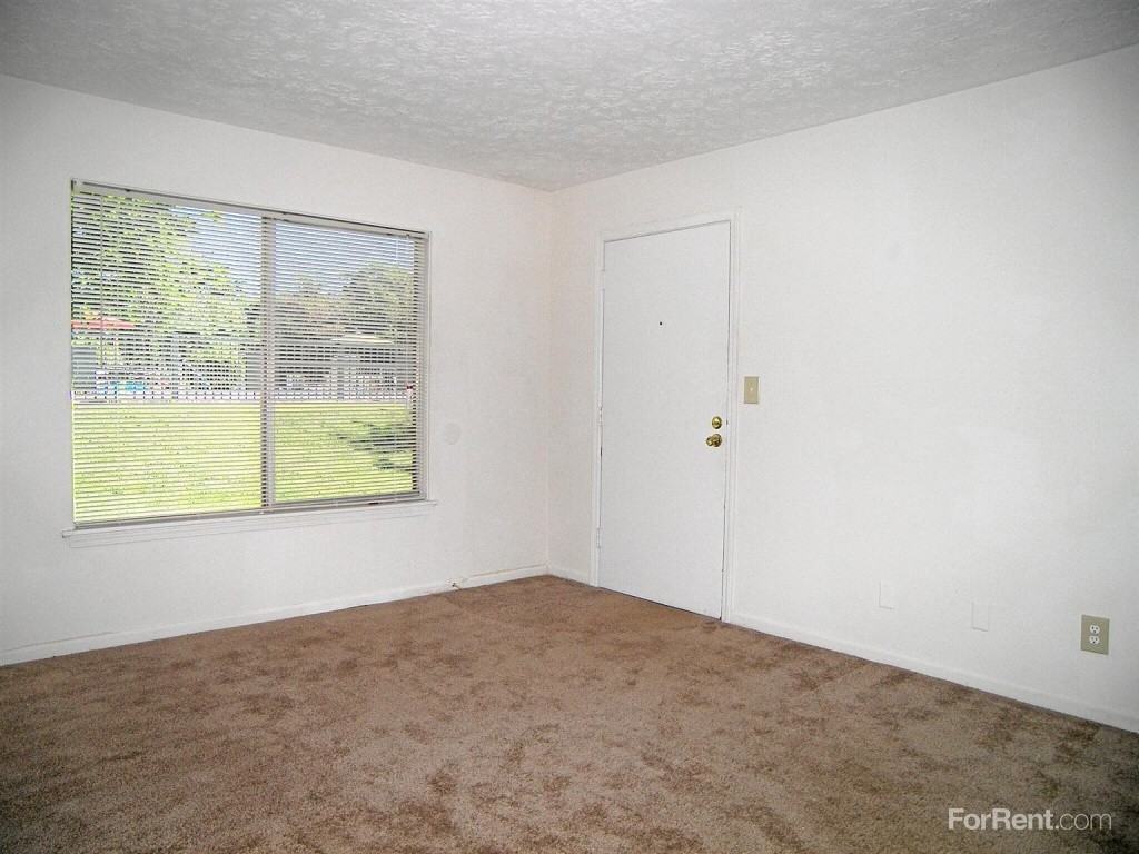 Derby Run Apartment Homes - Photo 2 of 29