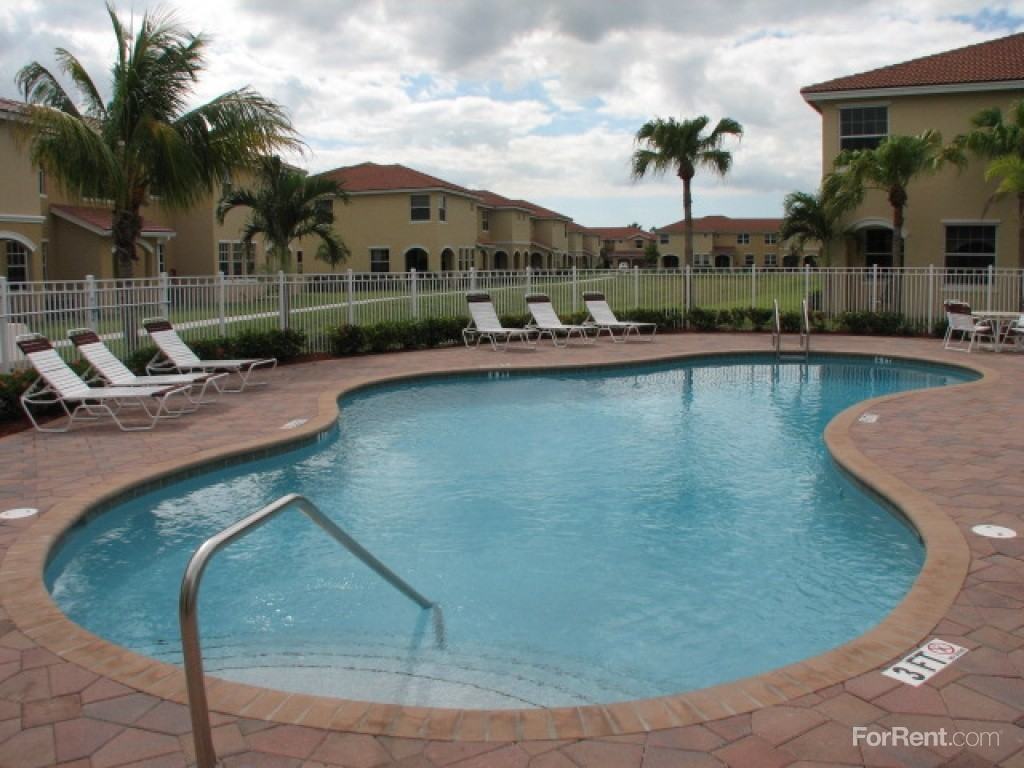 The Enclave at St. Lucie West - Photo 2 of 19
