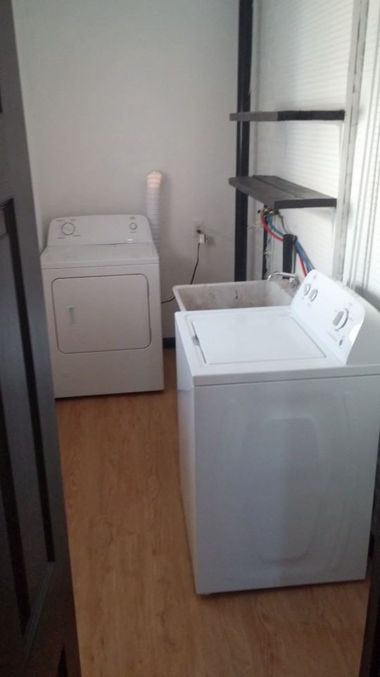 836 Industry Street - Photo 2 of 28