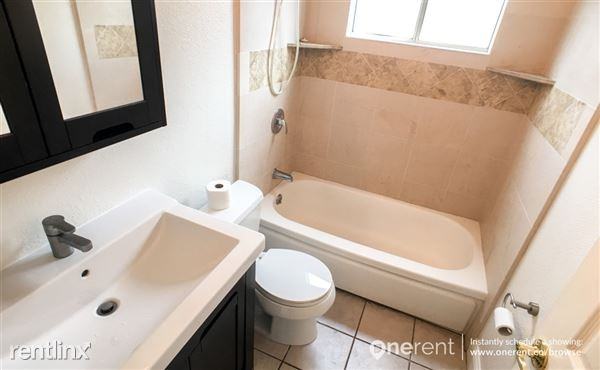 2503 Bradford Ave - Photo 2 of 15