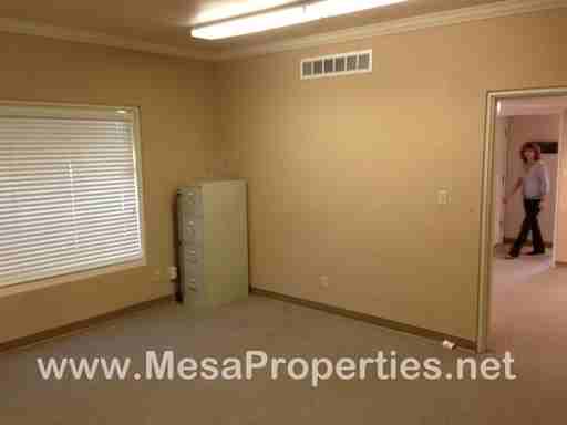 533 N Laurel Ave - Photo 2 of 6