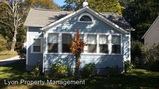 871 Ten Rod Rd - Photo 2 of 16