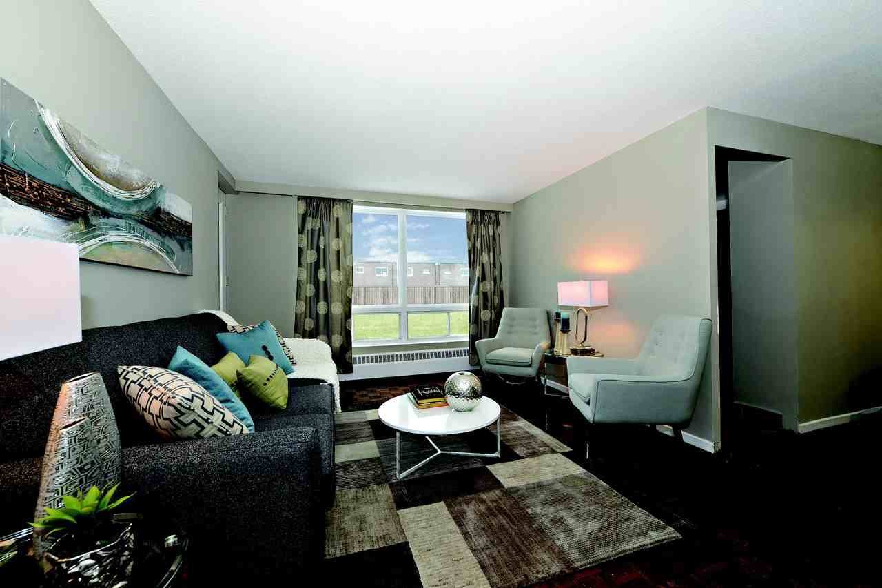 2851 & 2861 Baycrest Drive Apartments 2851 Baycrest Dr, Ottawa, ON