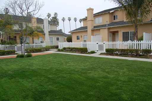 653 S B St - Photo 2 of 12