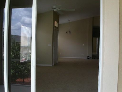 2684 Rutledge Ct - Photo 3 of 10