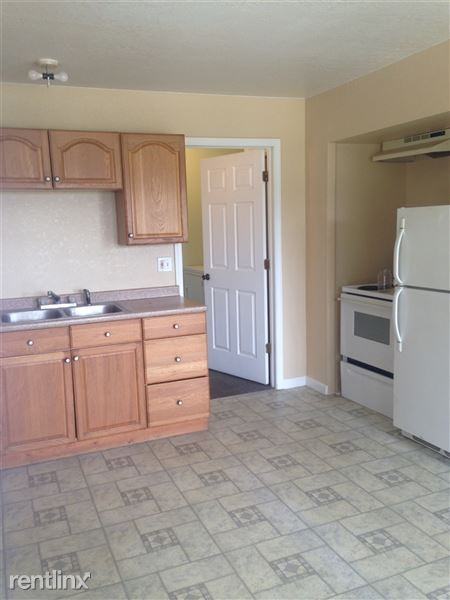 1919 West St - Photo 3 of 6